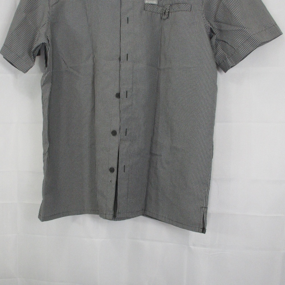 COLUMBIA Short Sleeve Button Down Shirt Medium - Picture 2 of 7